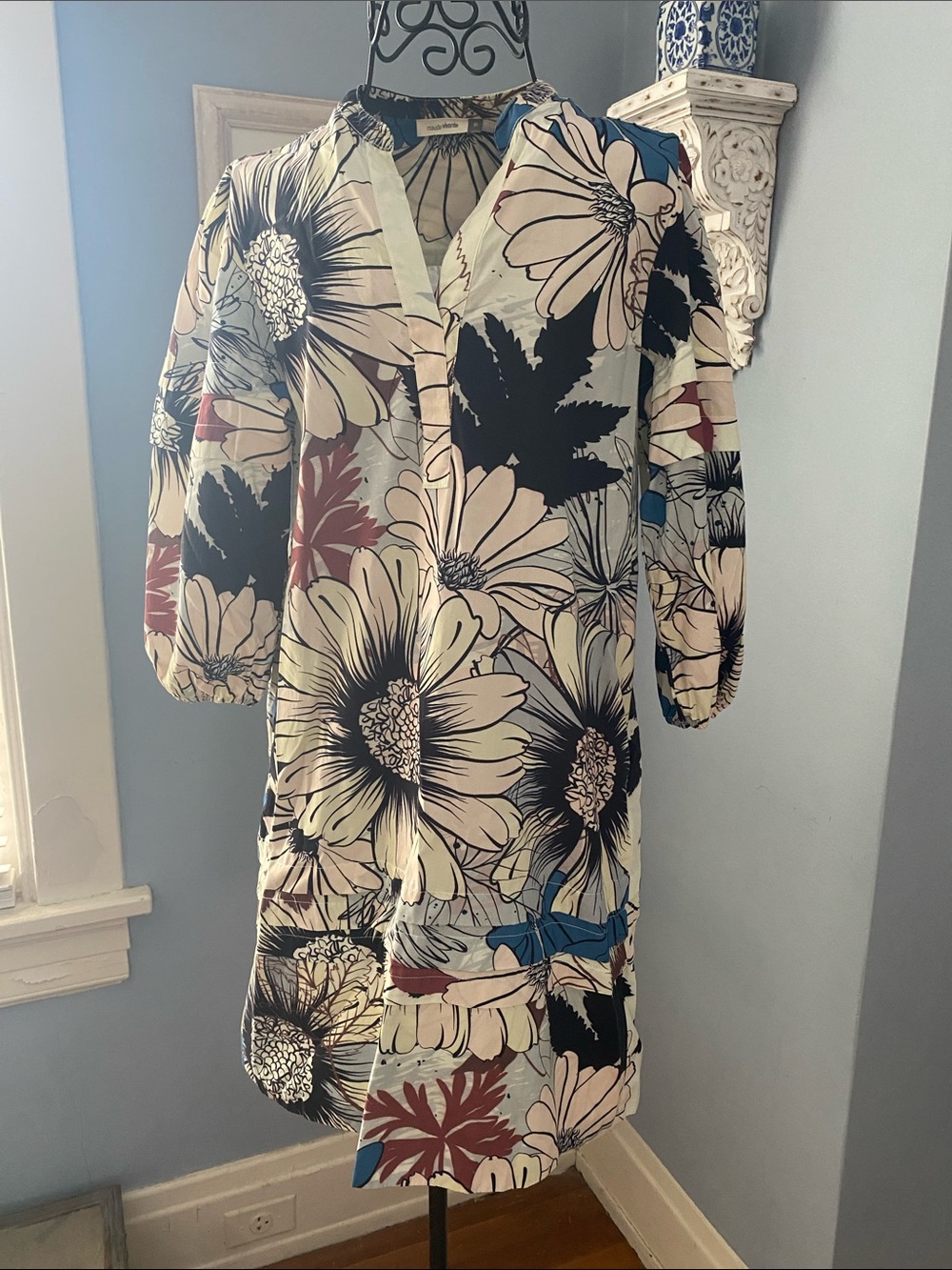 Floral V-Neck Midi Dress with Puff Sleeves - Multicolor